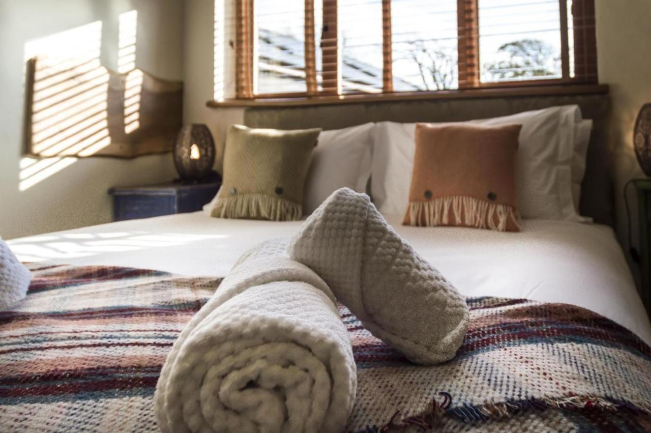 Lavender - Luxurious Barn Conversion - Blossom Farm Johnston Eksteriør bilde
